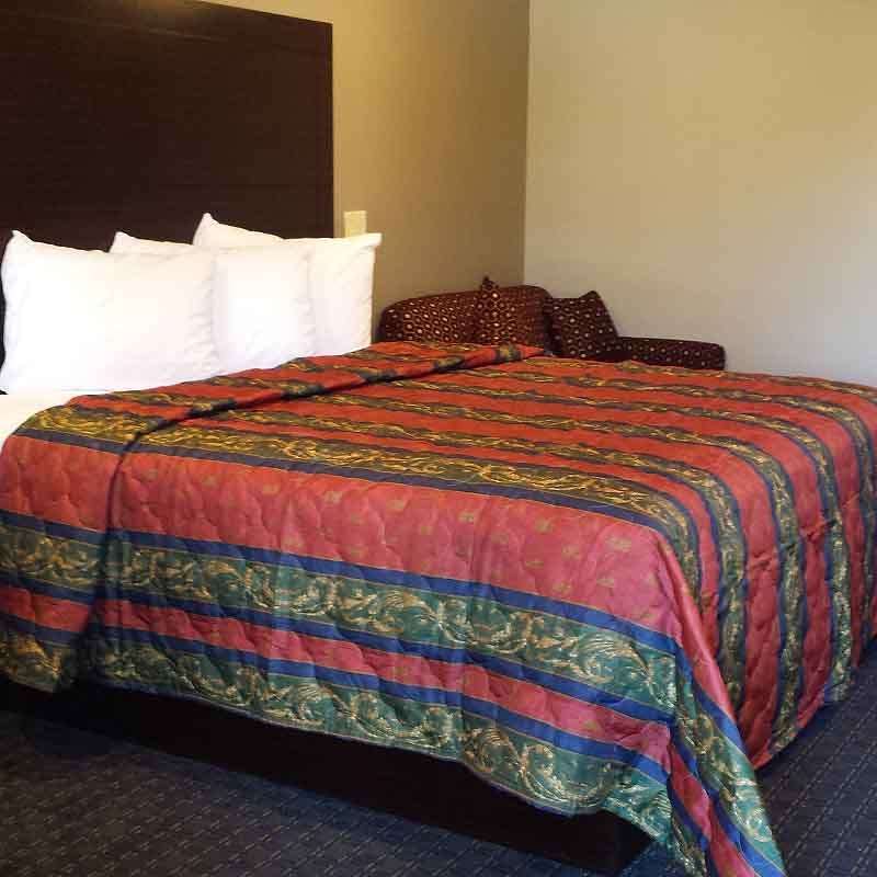 Classic Inn & Suites Humble Room photo